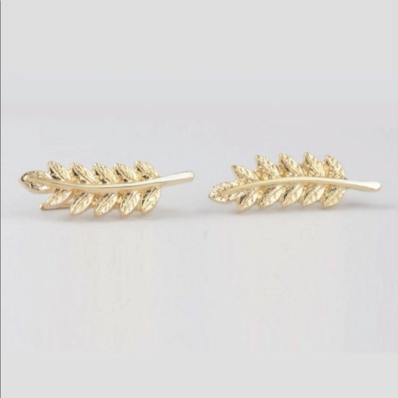 New leaf shaped ear climber - Picture 3 of 4